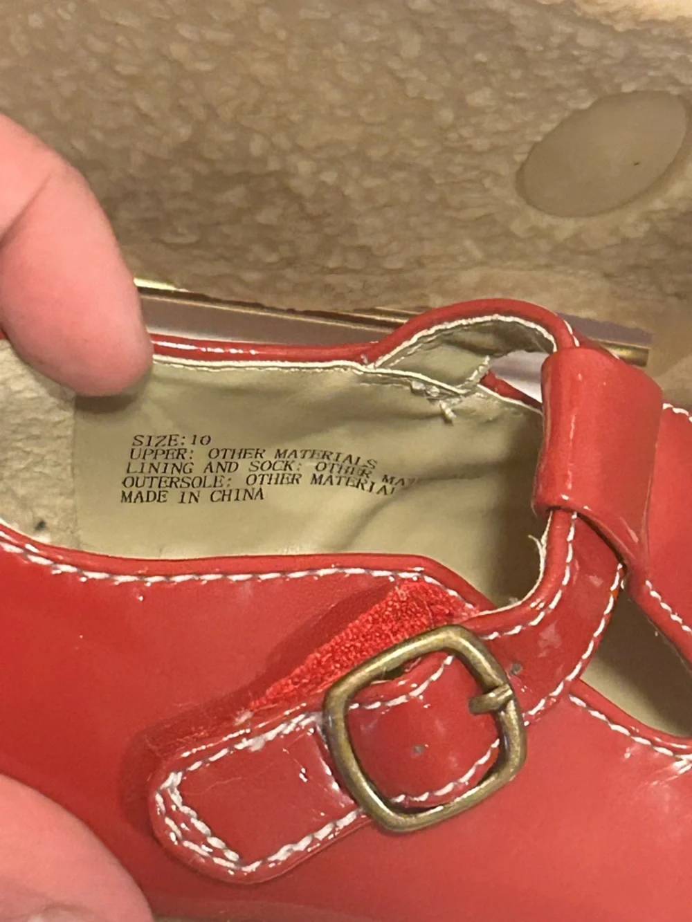 Gymboree Girls' Red Patent Mary Jane Shoes with Floral Cutouts - size 10